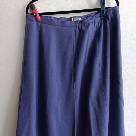 Vintage 80s Purple Gordon of Philadelphia Blazer and Matching Skirt - Picture 4 of 6